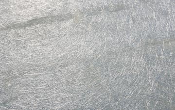 Upper Ochrwyth laminate fibreglass or shingles?